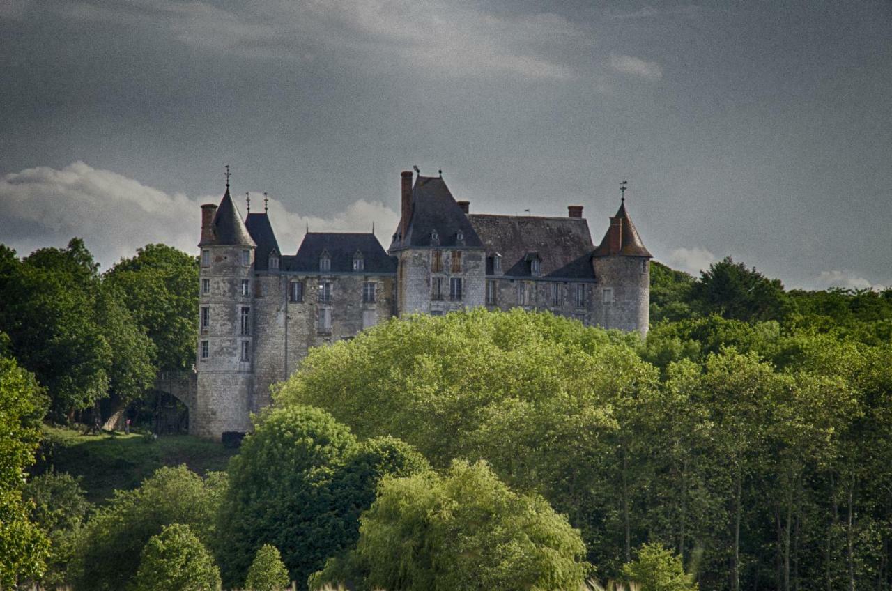 Chambre d'hôtes face à Briare Esterno foto